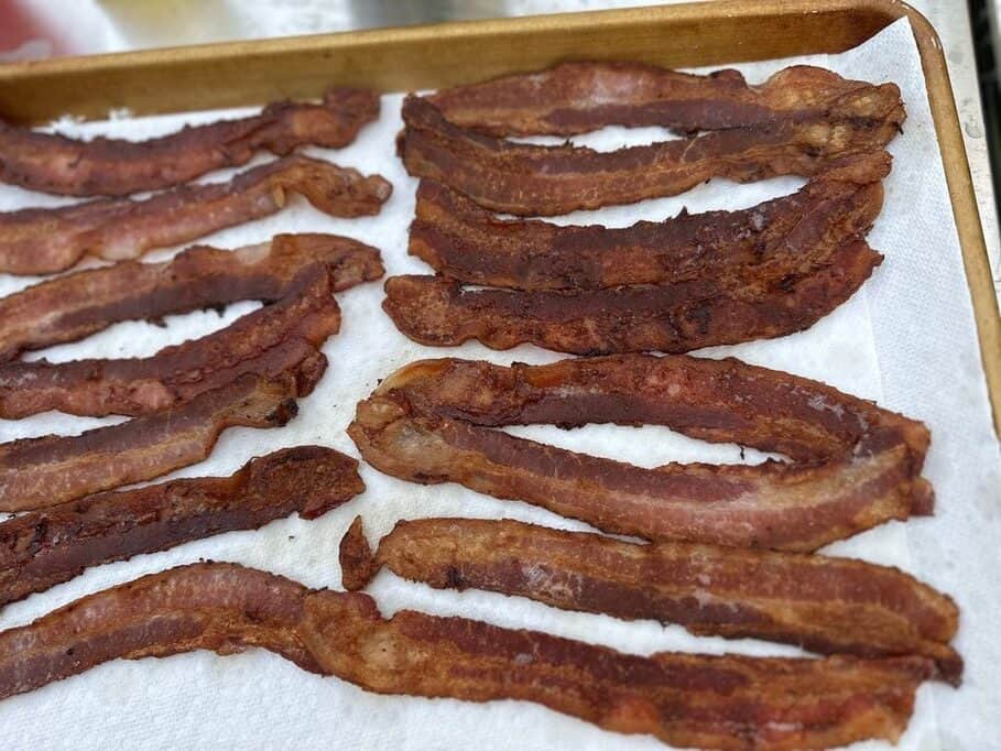 Cooked bacon on a tray