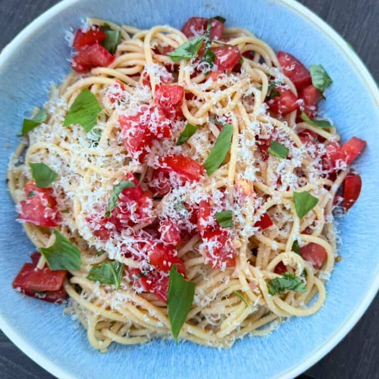 Bowl of spaghetti and fresh no-cook tomato sauce